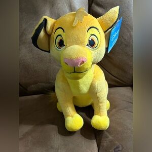 Disney Simba plush NWT